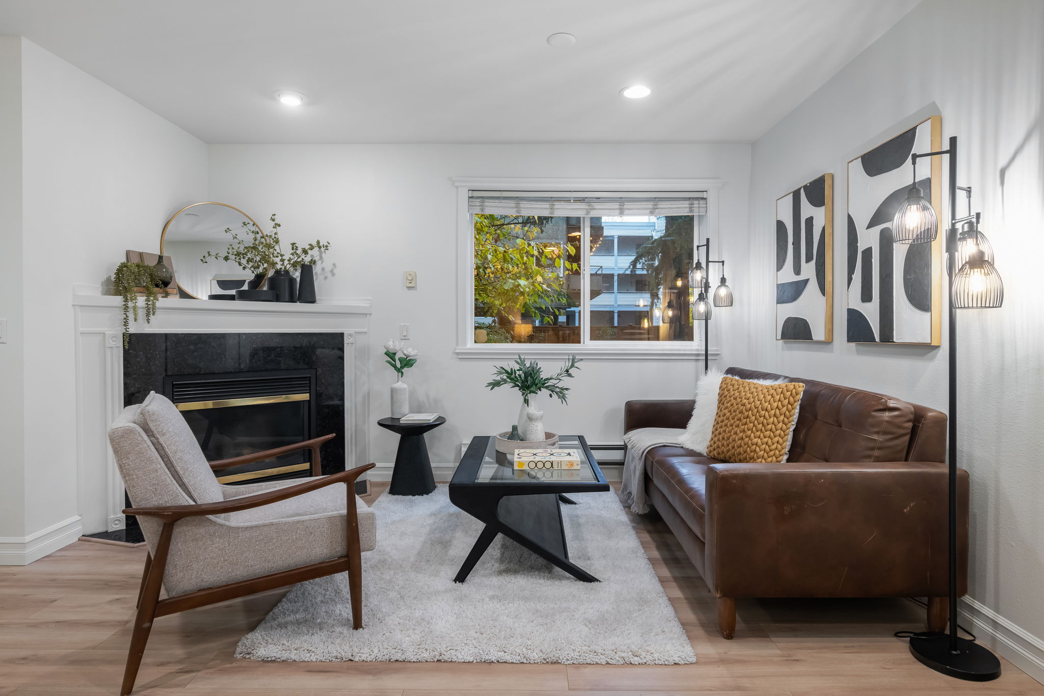 717 E Denny Way unit 1 a_0006